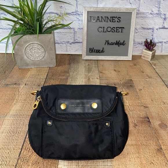 Marc Jacobs Preppy Nylon Mini Natasha Crossbody Bag no strap - Picture 1 of 12